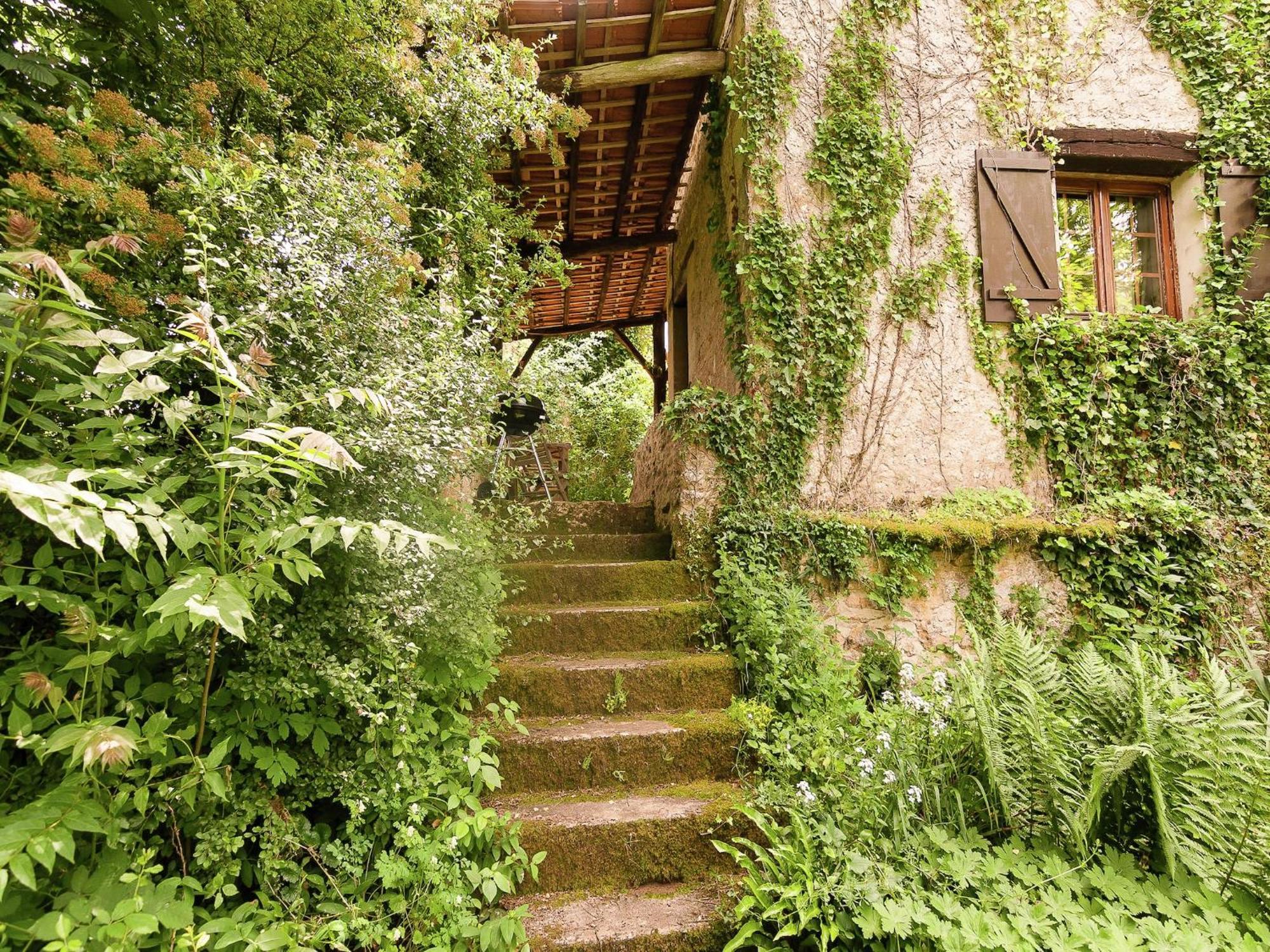 Cottage In Les Eyzies De Tayac Sireuil With Pool Meyrals Zewnętrze zdjęcie