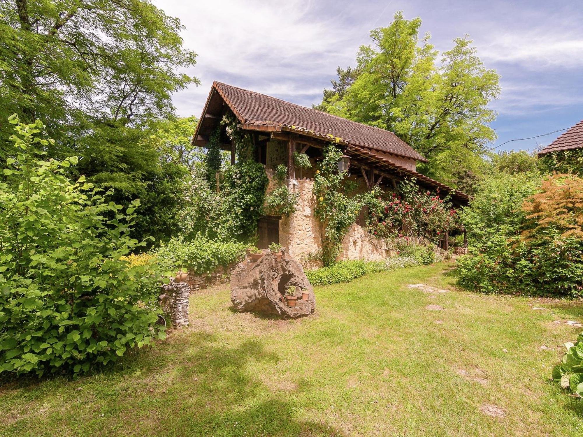 Cottage In Les Eyzies De Tayac Sireuil With Pool Meyrals Zewnętrze zdjęcie