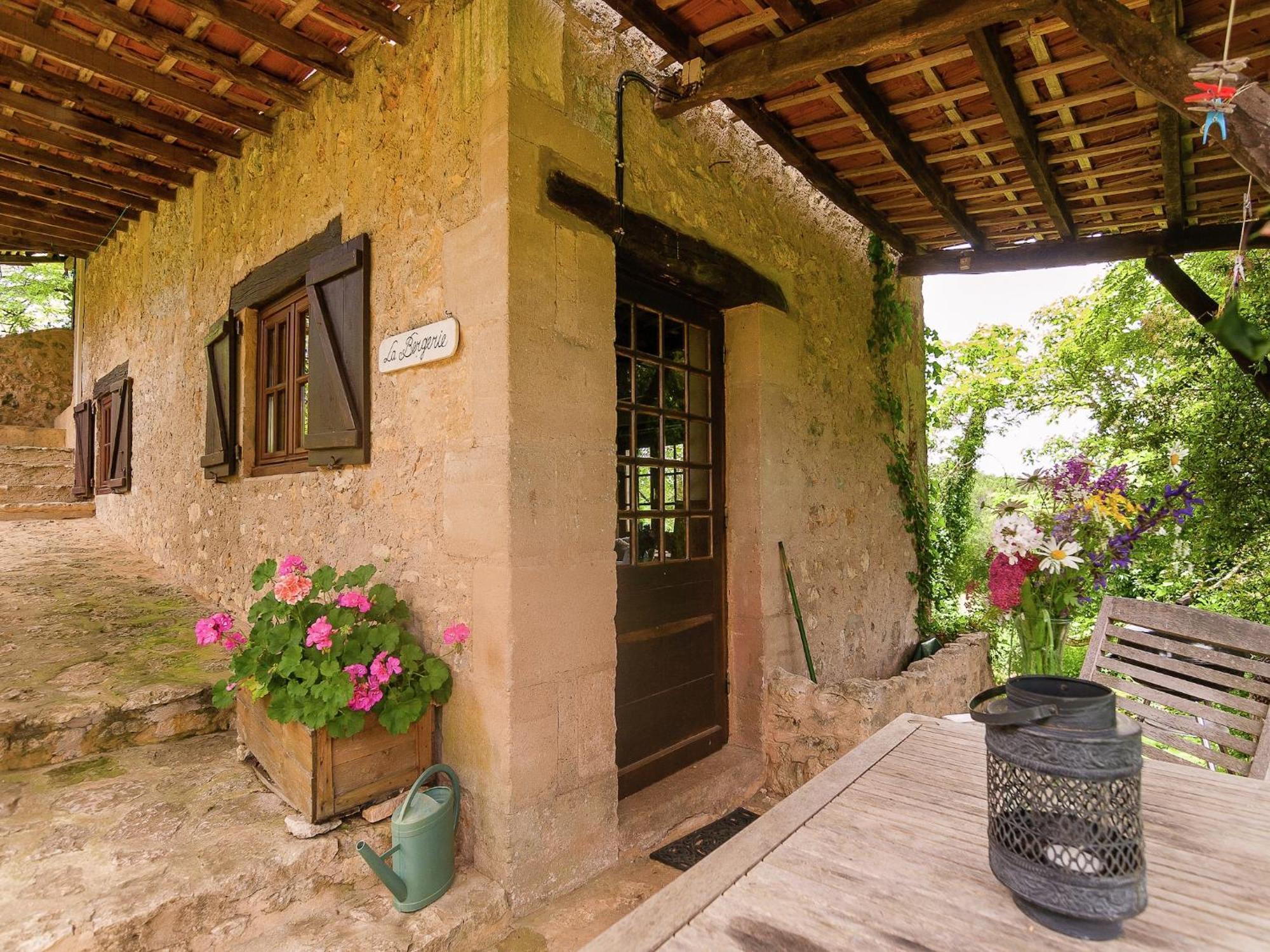 Cottage In Les Eyzies De Tayac Sireuil With Pool Meyrals Zewnętrze zdjęcie