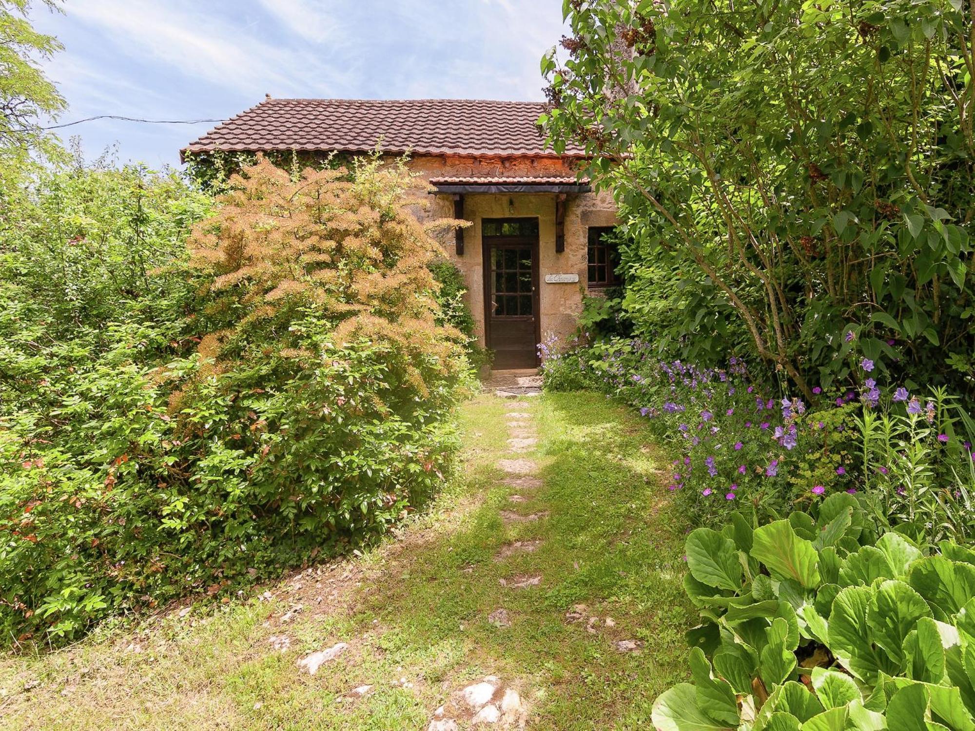 Cottage In Les Eyzies De Tayac Sireuil With Pool Meyrals Zewnętrze zdjęcie