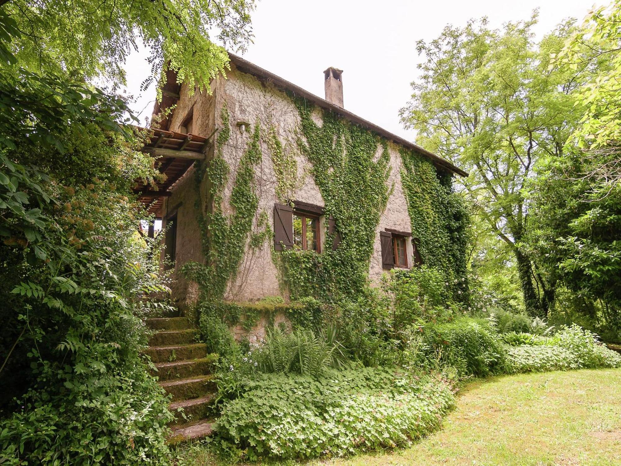 Cottage In Les Eyzies De Tayac Sireuil With Pool Meyrals Zewnętrze zdjęcie